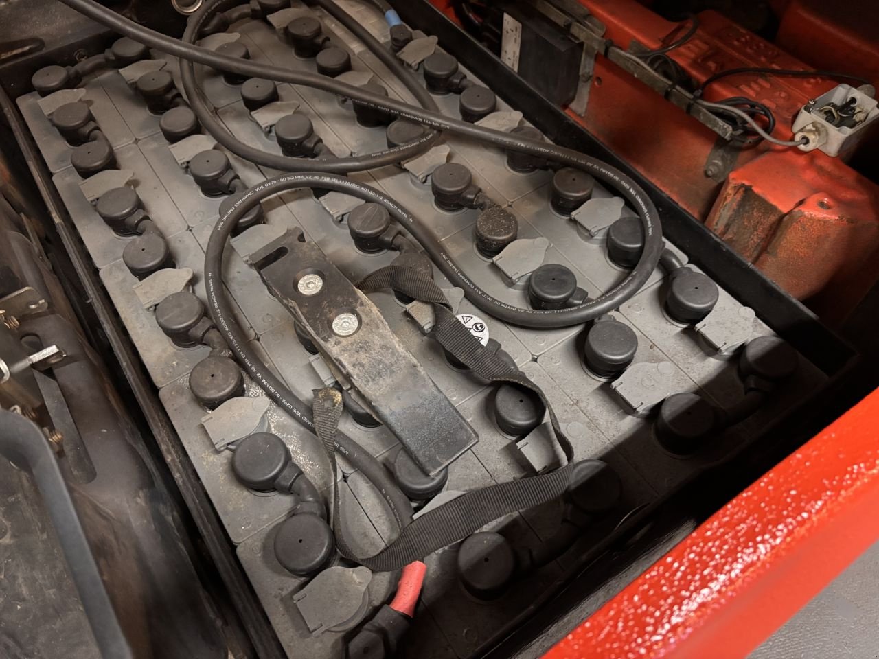 Frontstapler za tip Linde E14-01-386, Gebrauchtmaschine u Leeuwarden (Slika 7)