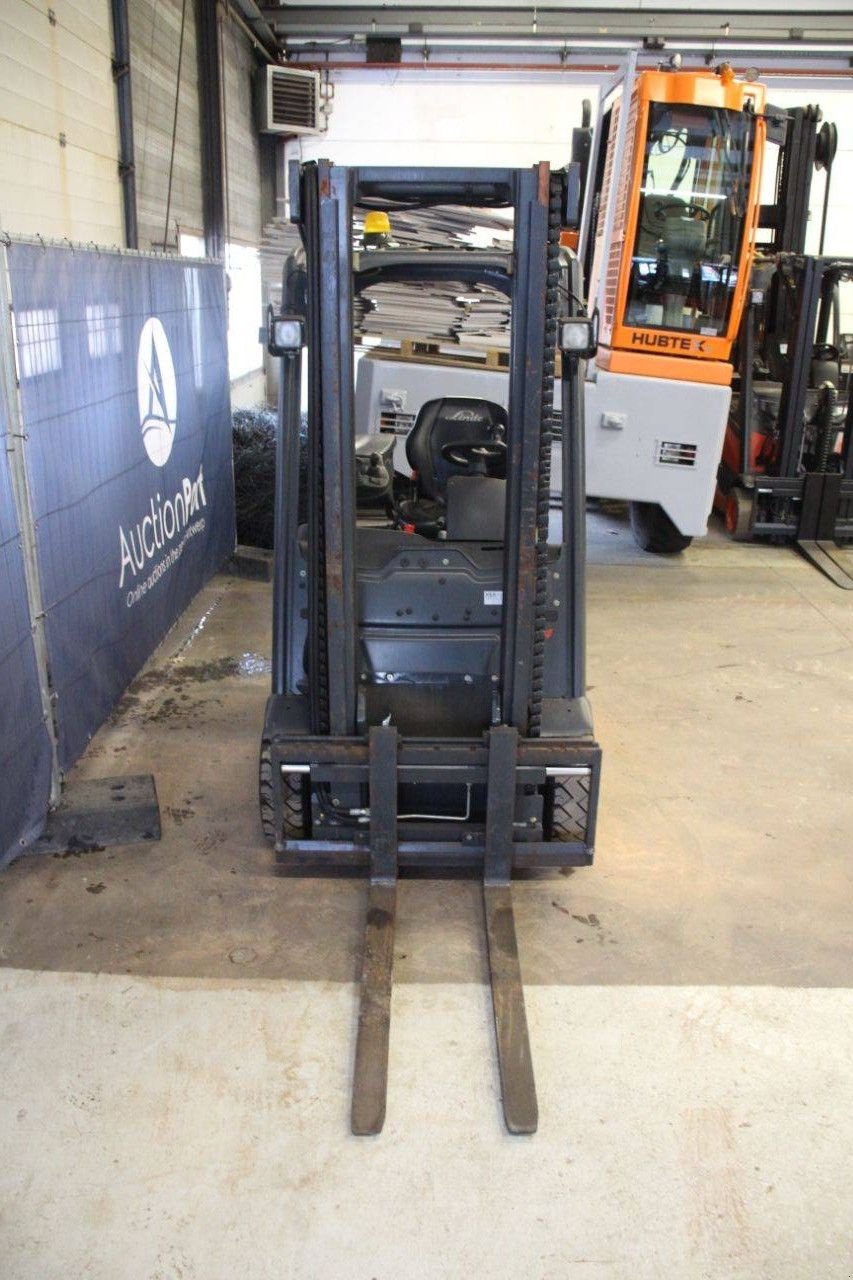 Frontstapler Türe ait Linde E14-02 EVO, Gebrauchtmaschine içinde Antwerpen (resim 8)