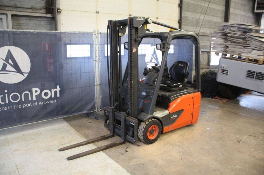 Frontstapler Türe ait Linde E14-02 EVO, Gebrauchtmaschine içinde Antwerpen (resim 9)