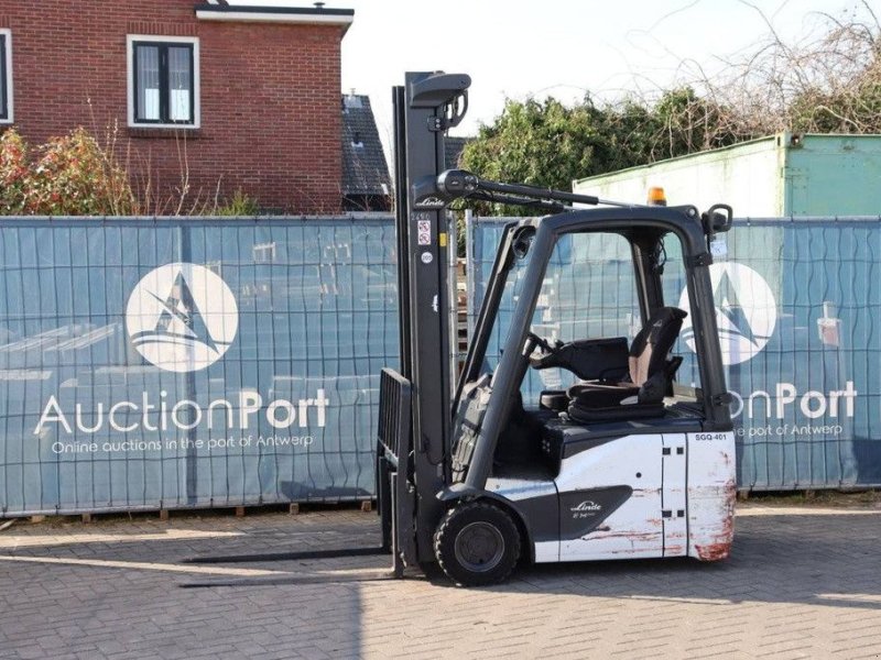 Linde E14-02, Gebrauchtmaschine, Baujahr: 2019 (Bild 1) Frontstapler des Typs Linde E14-02, Gebrauchtmaschine in Antwerpen (Bild 1)