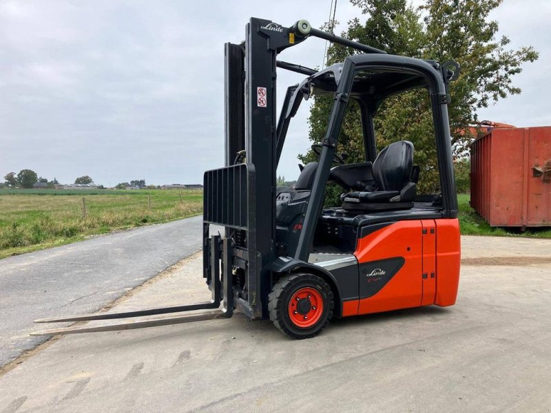 Frontstapler of the type Linde E14-02, Gebrauchtmaschine in Antwerpen (Picture 1)