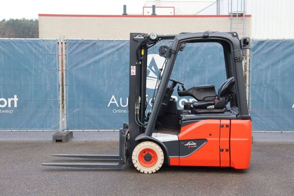Frontstapler za tip Linde E14-02, Gebrauchtmaschine u Antwerpen (Slika 2)