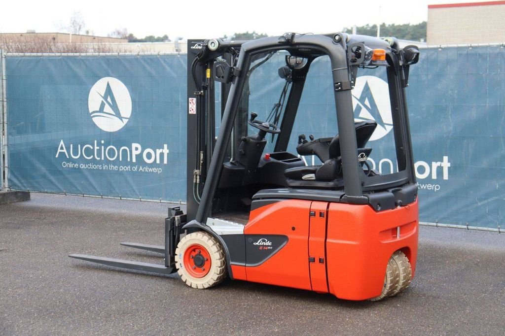 Frontstapler za tip Linde E14-02, Gebrauchtmaschine u Antwerpen (Slika 3)