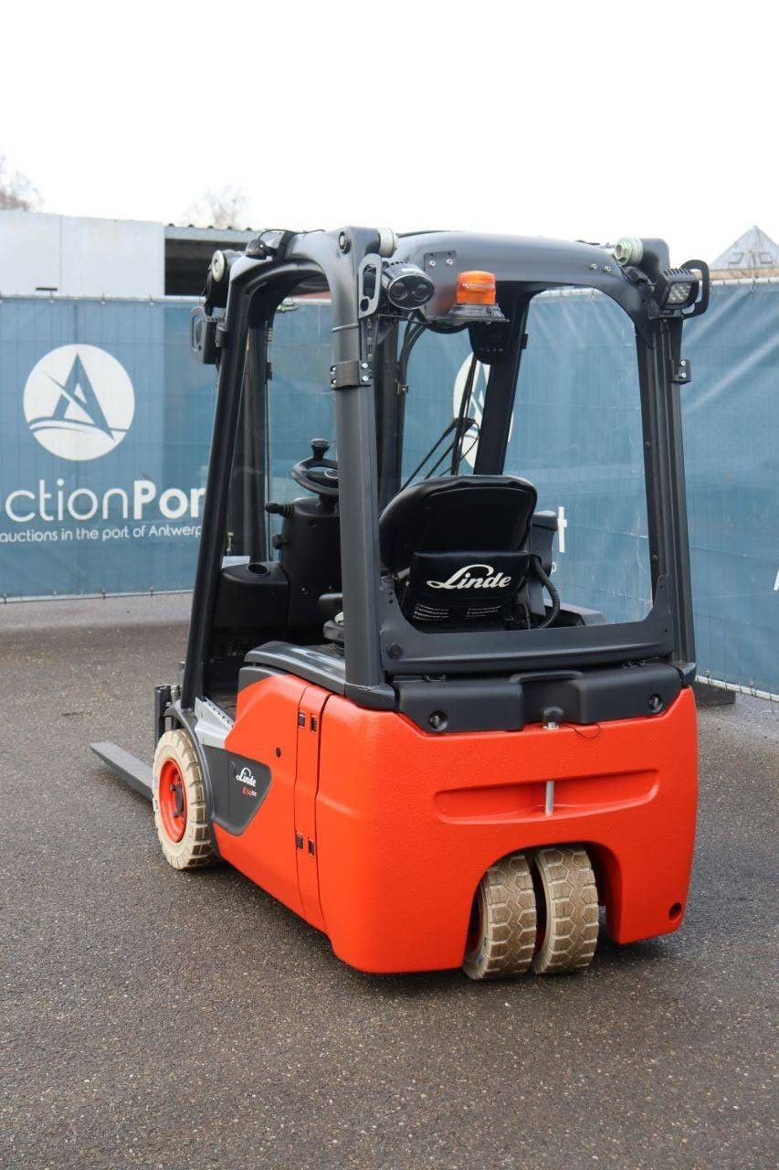 Frontstapler za tip Linde E14-02, Gebrauchtmaschine u Antwerpen (Slika 4)