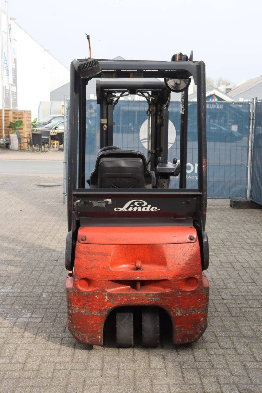 Frontstapler Türe ait Linde E14-02, Gebrauchtmaschine içinde Antwerpen (resim 5)