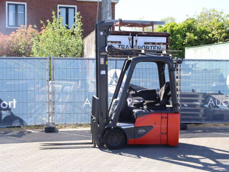Frontstapler a típus Linde E14-02, Gebrauchtmaschine ekkor: Antwerpen (Kép 1)