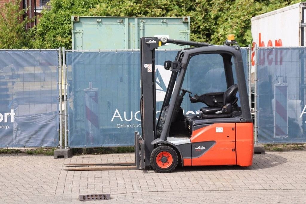 Frontstapler του τύπου Linde E14-02, Gebrauchtmaschine σε Antwerpen (Φωτογραφία 1)