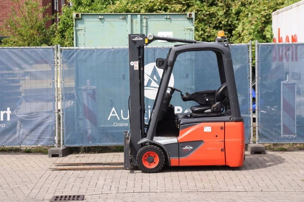 Frontstapler του τύπου Linde E14-02, Gebrauchtmaschine σε Antwerpen (Φωτογραφία 2)
