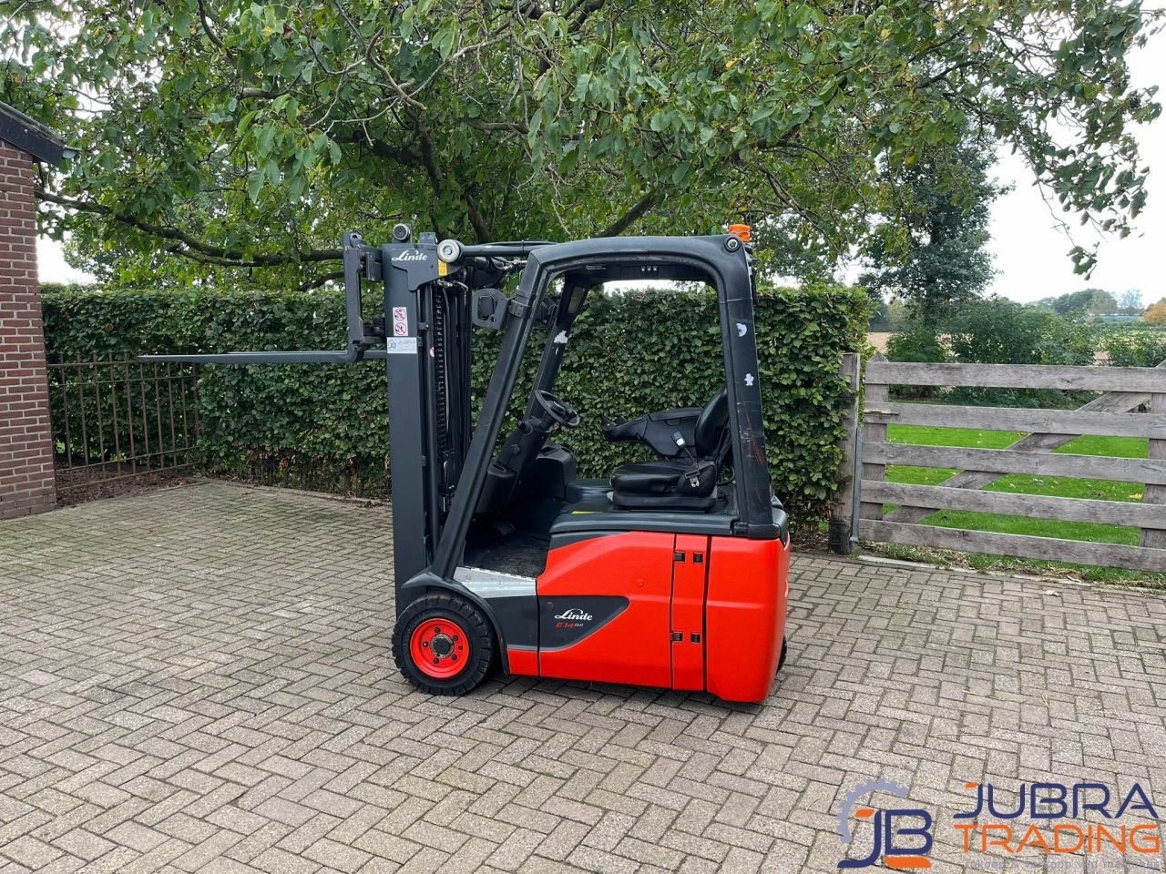 Frontstapler typu Linde E14-02, Gebrauchtmaschine v Buggenum (Obrázek 5)
