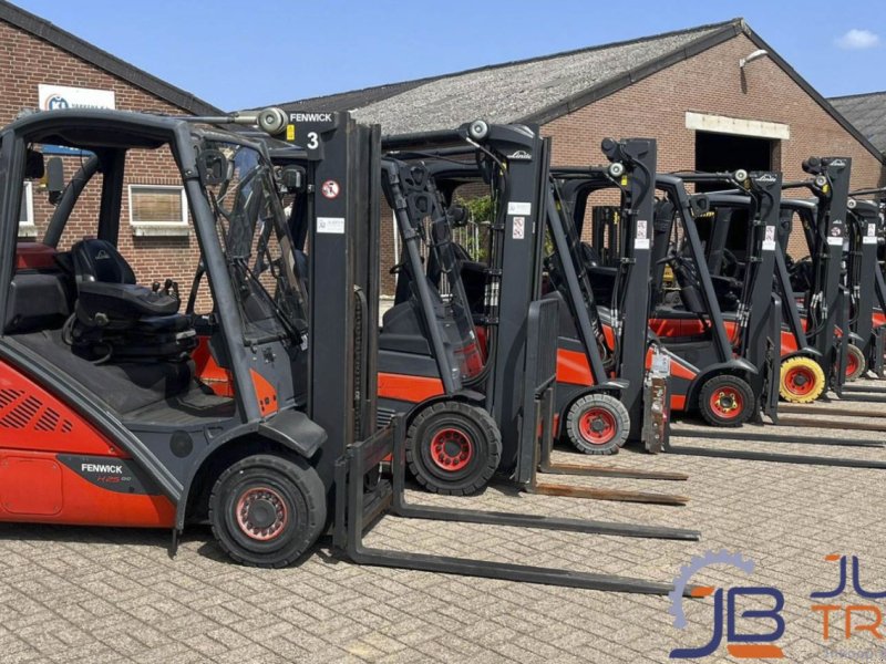 Frontstapler vrste Linde E15-02/E16-02/E25-01/E15-01/, Gebrauchtmaschine v Buggenum (Slika 1)