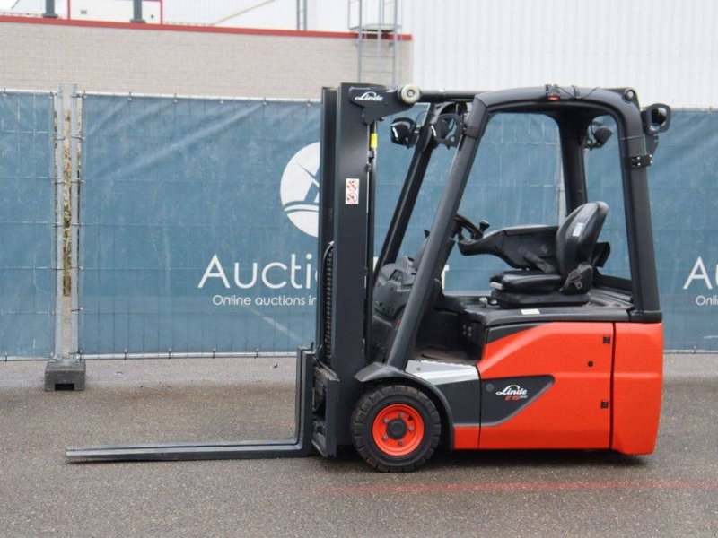 Frontstapler za tip Linde E15-02, Gebrauchtmaschine u Antwerpen (Slika 1)