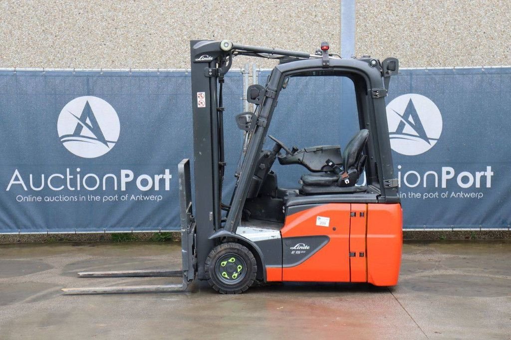 Frontstapler del tipo Linde E15-02, Gebrauchtmaschine en Antwerpen (Imagen 2)