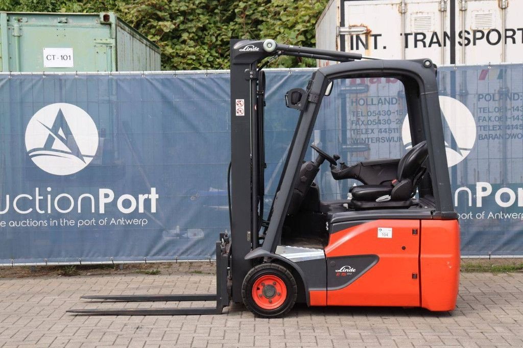 Frontstapler типа Linde E15-02, Gebrauchtmaschine в Antwerpen (Фотография 2)