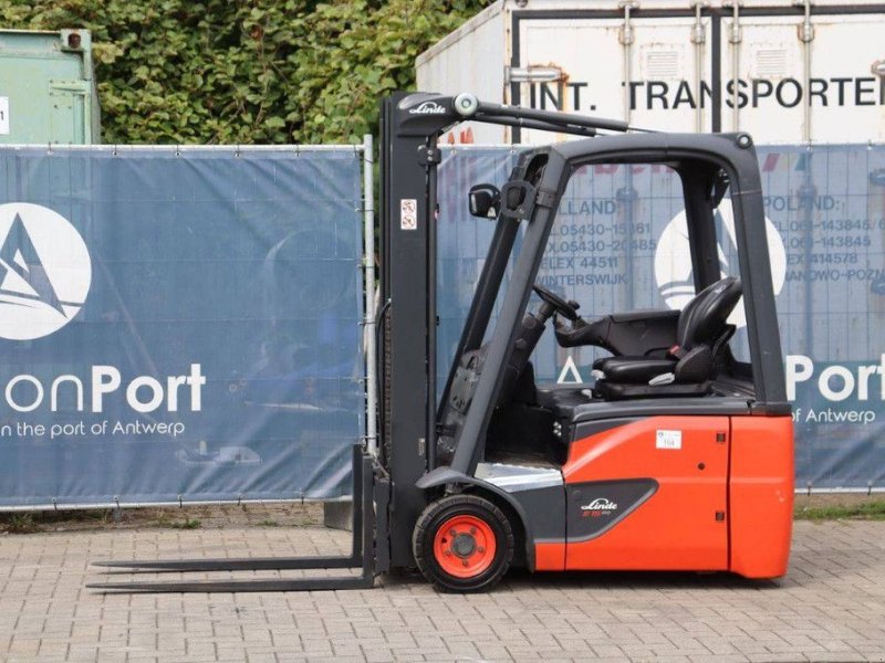 Frontstapler a típus Linde E15-02, Gebrauchtmaschine ekkor: Antwerpen (Kép 1)