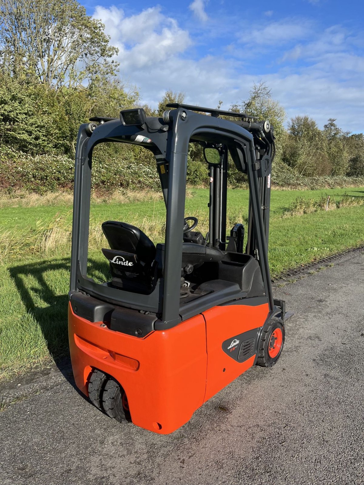 Frontstapler typu Linde E15-02, Gebrauchtmaschine v Lelystad (Obrázek 4)