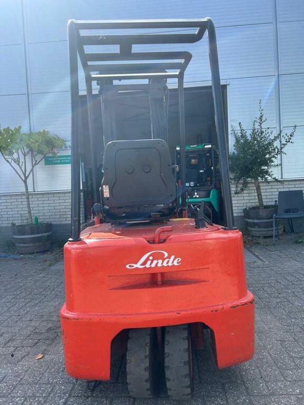 Frontstapler of the type Linde E15, Gebrauchtmaschine in Hardinxveld-Giessendam (Picture 3)