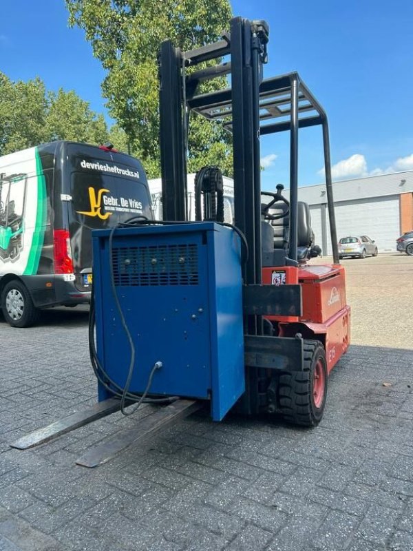 Frontstapler of the type Linde E15, Gebrauchtmaschine in Hardinxveld-Giessendam (Picture 4)