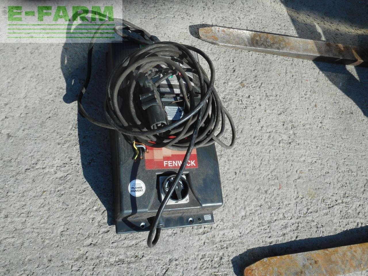 Frontstapler Türe ait Linde e16-01 triplex + ss ( batt. 12/2018 ), Gebrauchtmaschine içinde ST. NIKOLAI/DR. (resim 7)