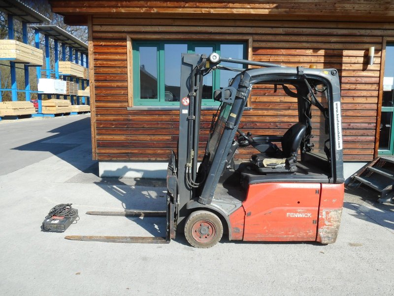 Frontstapler Türe ait Linde E16-01 Triplex + SS ( BATT. 12/2018 ), Gebrauchtmaschine içinde St. Nikolai ob Draßling