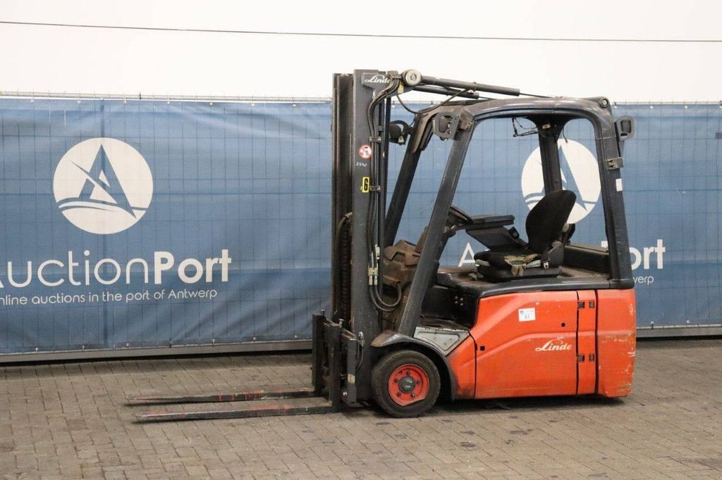 Frontstapler del tipo Linde E16-01, Gebrauchtmaschine In Antwerpen (Immagine 10)