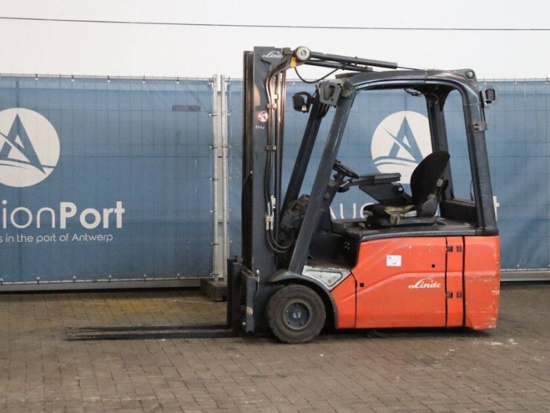 Frontstapler Türe ait Linde E16-01, Gebrauchtmaschine içinde Antwerpen (resim 1)