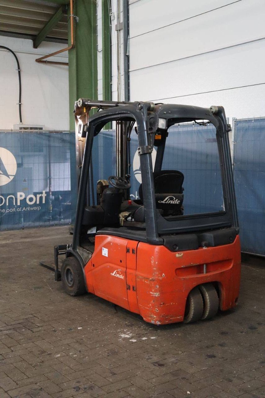 Frontstapler Türe ait Linde E16-01, Gebrauchtmaschine içinde Antwerpen (resim 4)