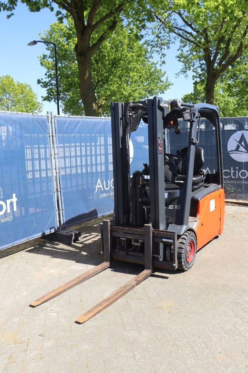 Frontstapler typu Linde E16-01, Gebrauchtmaschine v Antwerpen (Obrázok 10)