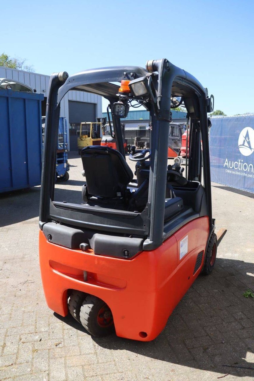 Frontstapler typu Linde E16-01, Gebrauchtmaschine v Antwerpen (Obrázok 7)