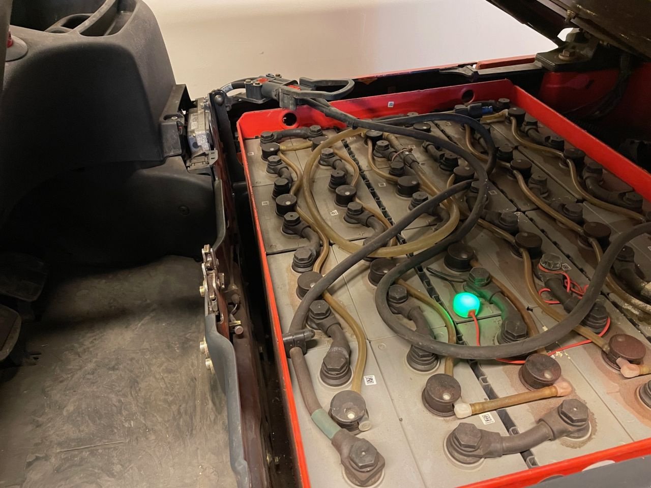 Frontstapler of the type Linde E16-02-386 Evo, Gebrauchtmaschine in Leeuwarden (Picture 4)