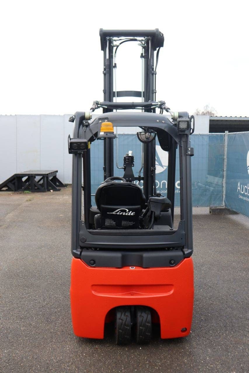 Frontstapler tipa Linde E16-02, Gebrauchtmaschine u Antwerpen (Slika 5)