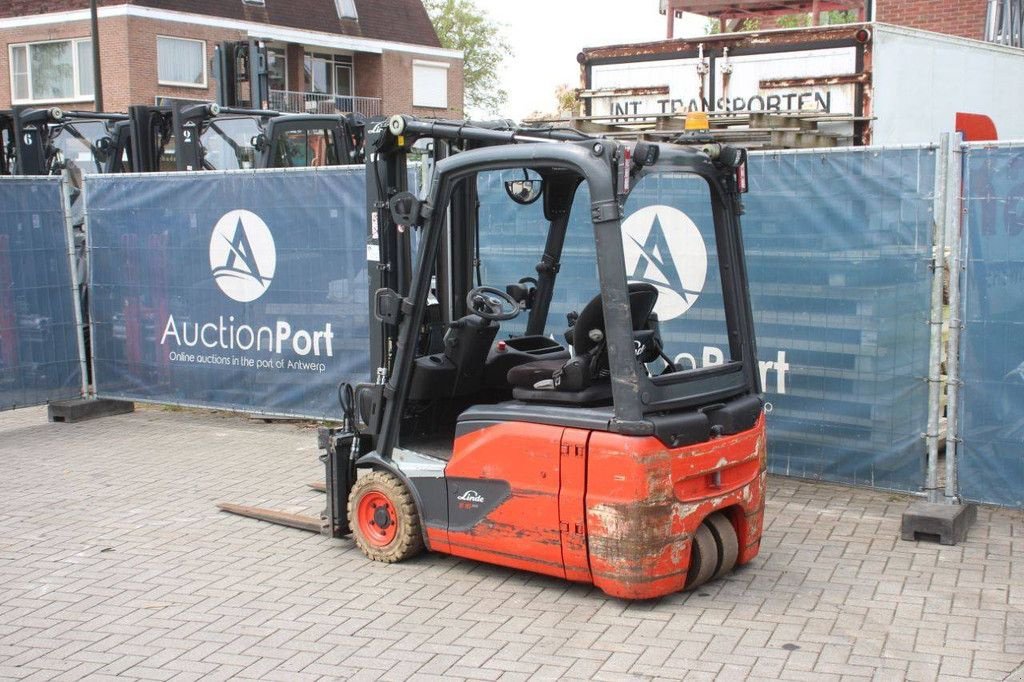 Frontstapler типа Linde E16-02, Gebrauchtmaschine в Antwerpen (Фотография 3)