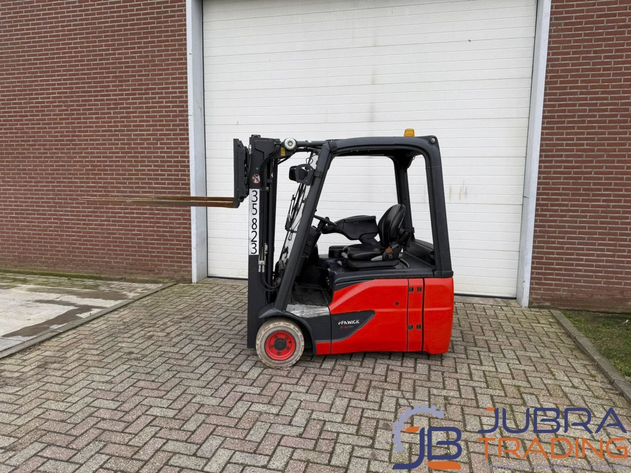 Frontstapler van het type Linde E16-02, Gebrauchtmaschine in Buggenum (Foto 8)