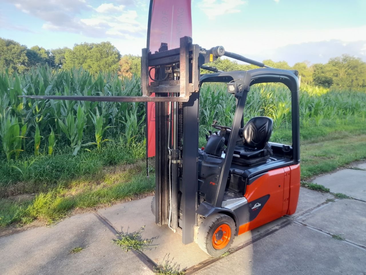 Frontstapler typu Linde E16-02, Gebrauchtmaschine v Veenendaal (Obrázek 5)