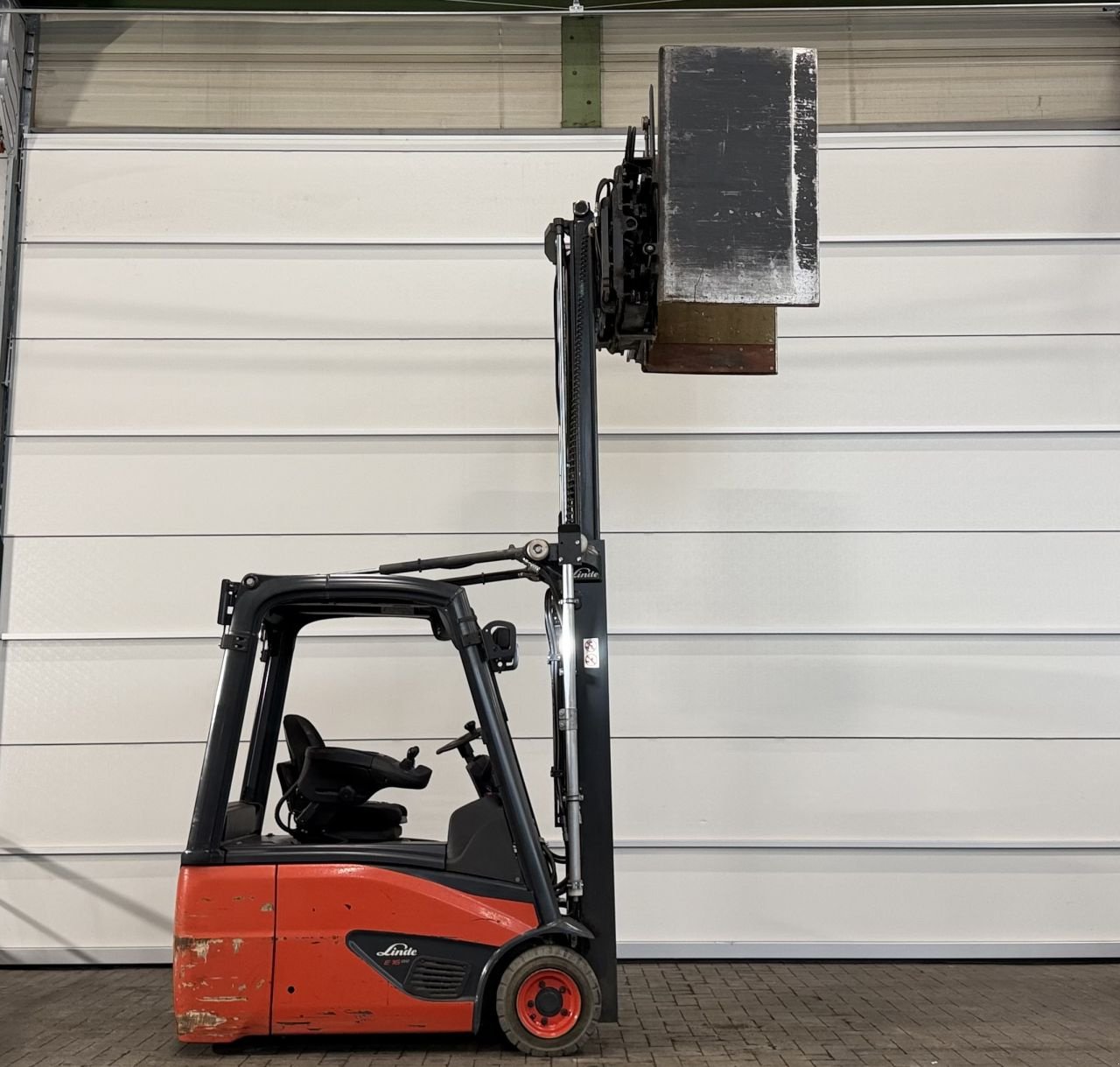 Frontstapler del tipo Linde E16-02, Gebrauchtmaschine en Winterswijk (Imagen 4)