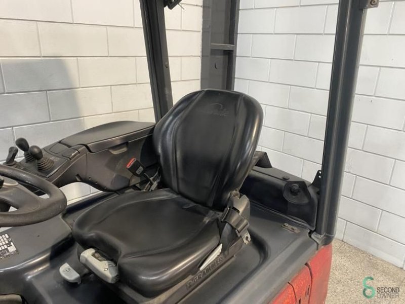 Frontstapler typu Linde E16-02, Gebrauchtmaschine v Wijchen (Obrázek 11)