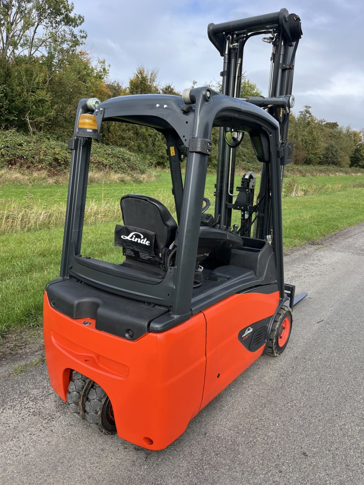 Frontstapler des Typs Linde E16 L-02, Gebrauchtmaschine in Lelystad (Bild 7)