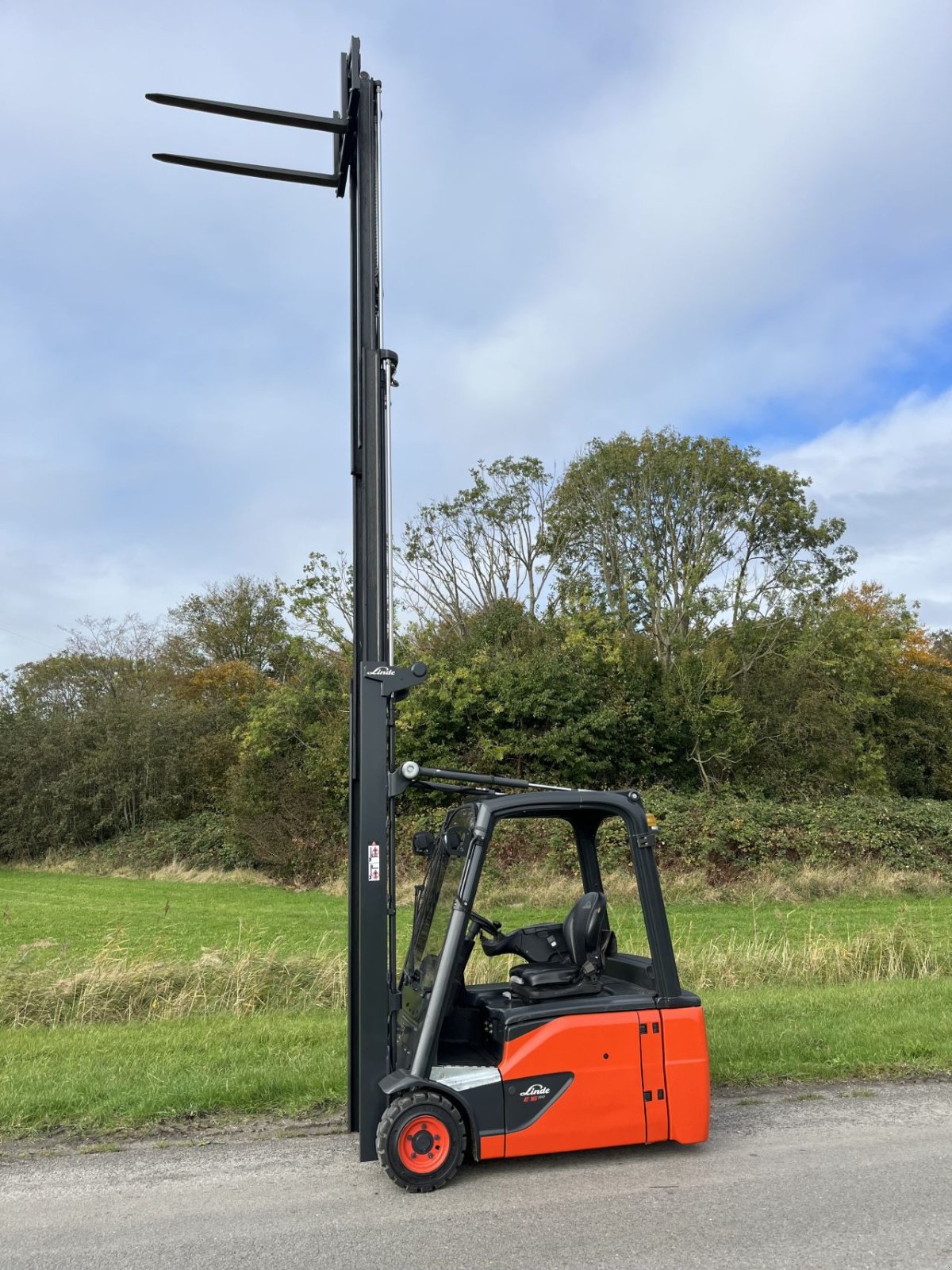 Frontstapler des Typs Linde E16 L-02, Gebrauchtmaschine in Lelystad (Bild 2)