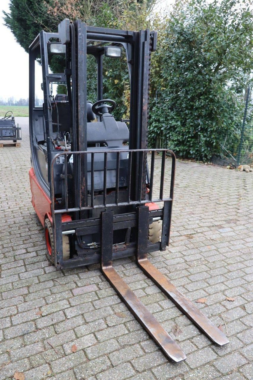 Frontstapler des Typs Linde E16, Gebrauchtmaschine in Antwerpen (Bild 8)