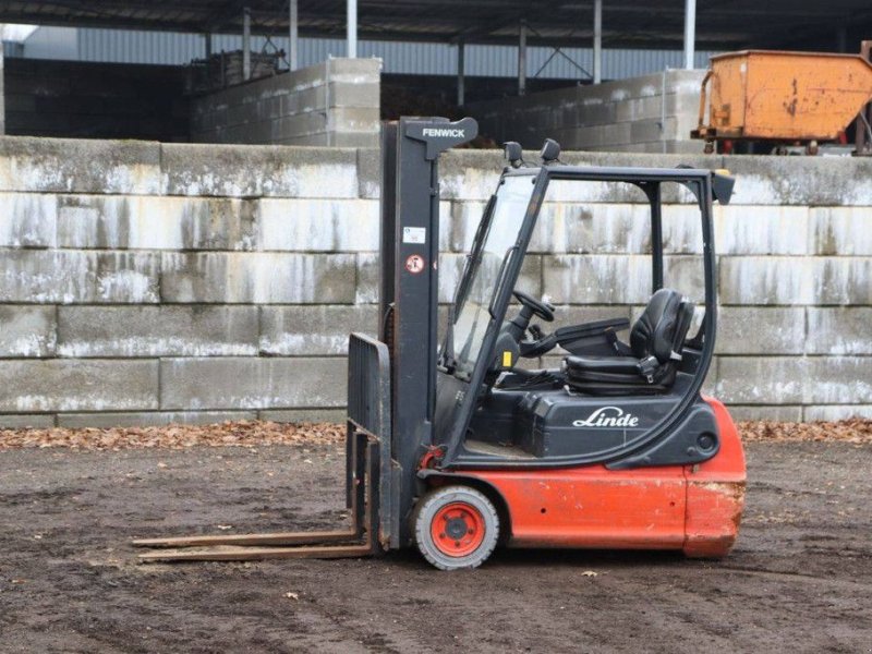 Frontstapler tip Linde E16, Gebrauchtmaschine in Antwerpen (Poză 1)