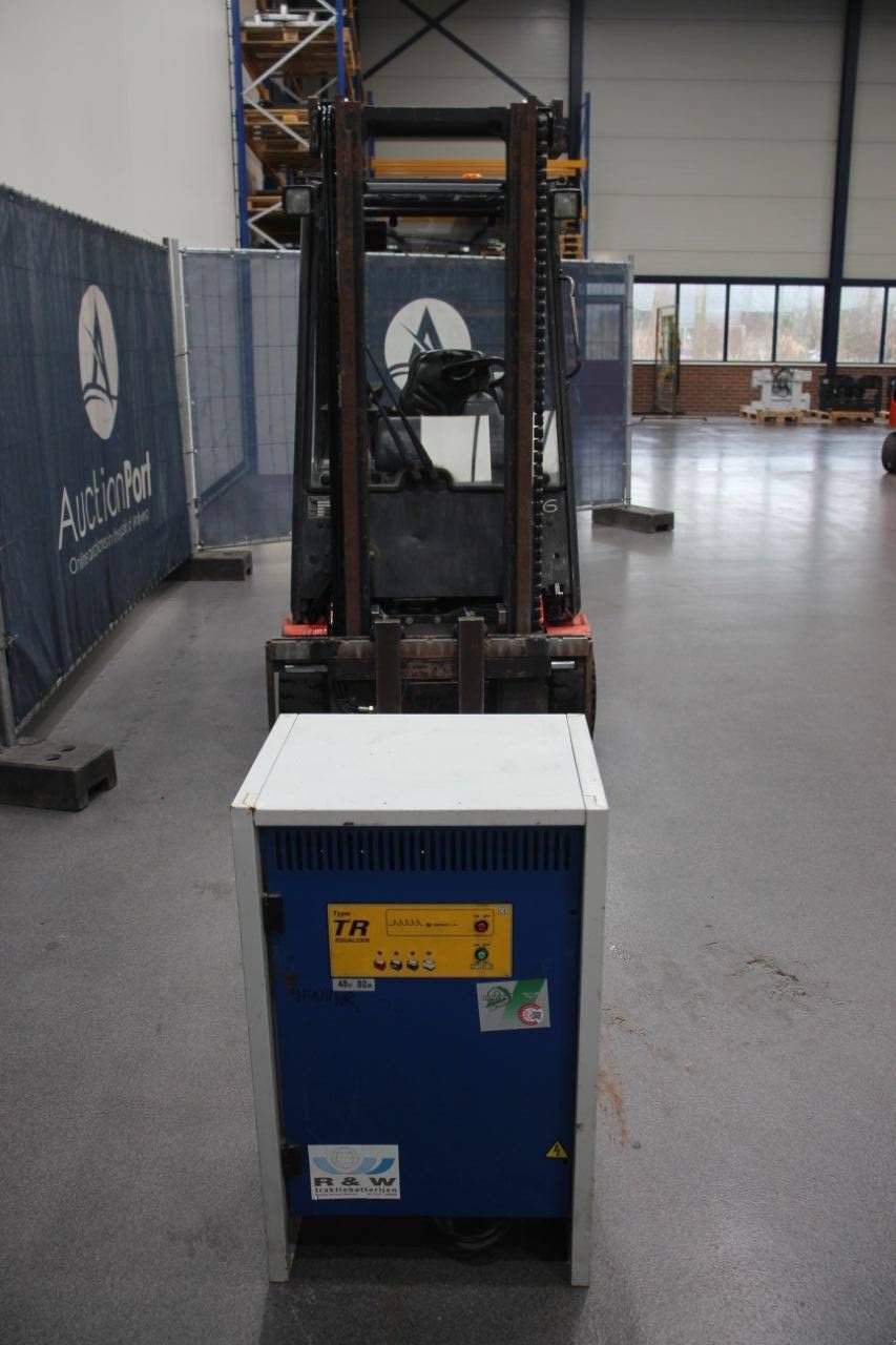 Frontstapler typu Linde E16, Gebrauchtmaschine v Antwerpen (Obrázek 8)