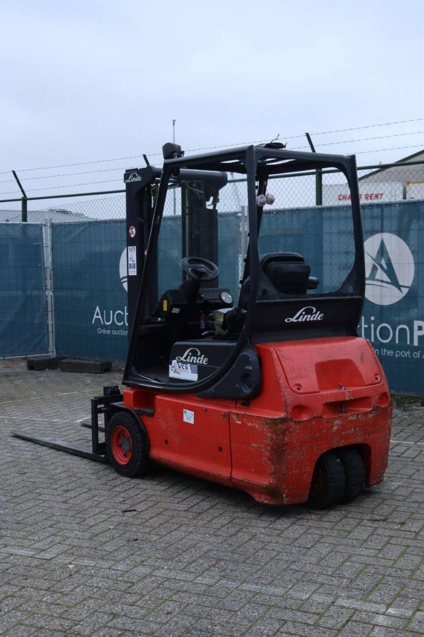 Frontstapler za tip Linde E16, Gebrauchtmaschine u Antwerpen (Slika 4)