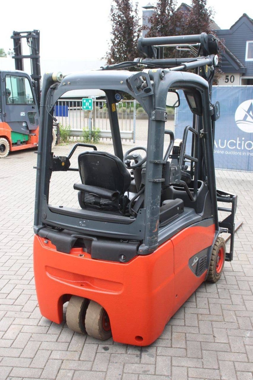 Frontstapler des Typs Linde E16, Gebrauchtmaschine in Antwerpen (Bild 5)