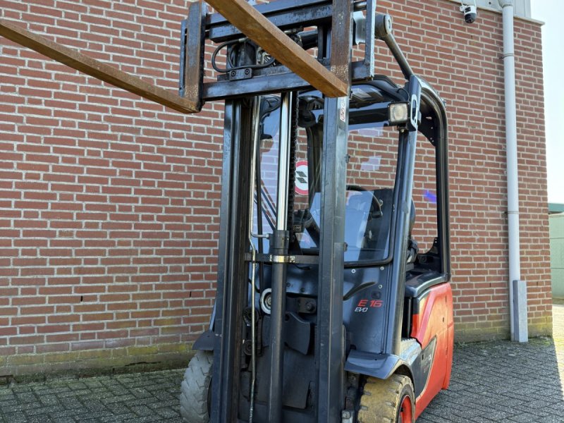 Frontstapler tip Linde e16, Gebrauchtmaschine in Heythuysen (Poză 1)