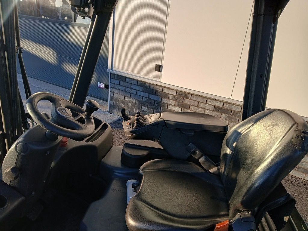 Frontstapler typu Linde E16C-02 EVO., Gebrauchtmaschine w Swifterbant (Zdjęcie 11)