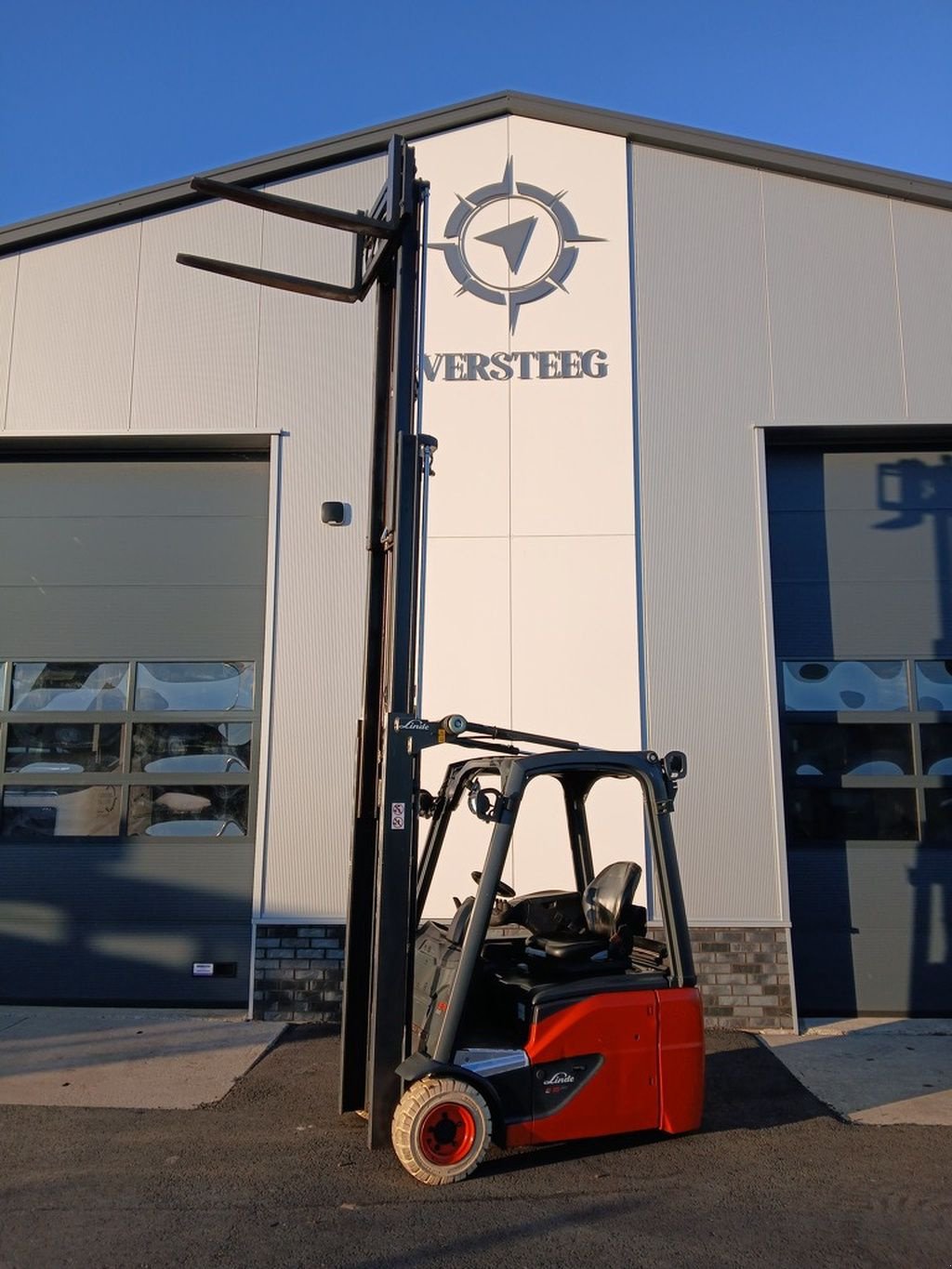 Frontstapler typu Linde E16C-02 EVO., Gebrauchtmaschine w Swifterbant (Zdjęcie 3)