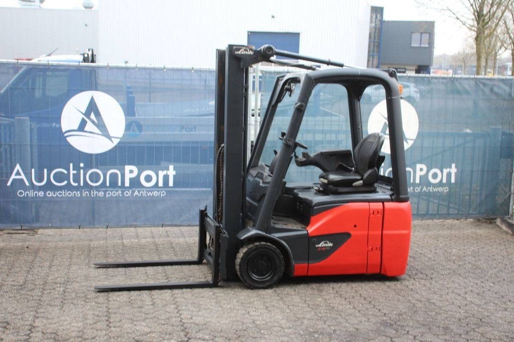 Frontstapler от тип Linde E16C-02, Gebrauchtmaschine в Antwerpen (Снимка 1)