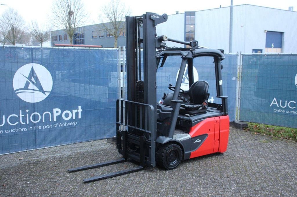 Frontstapler of the type Linde E16C-02, Gebrauchtmaschine in Antwerpen (Picture 9)