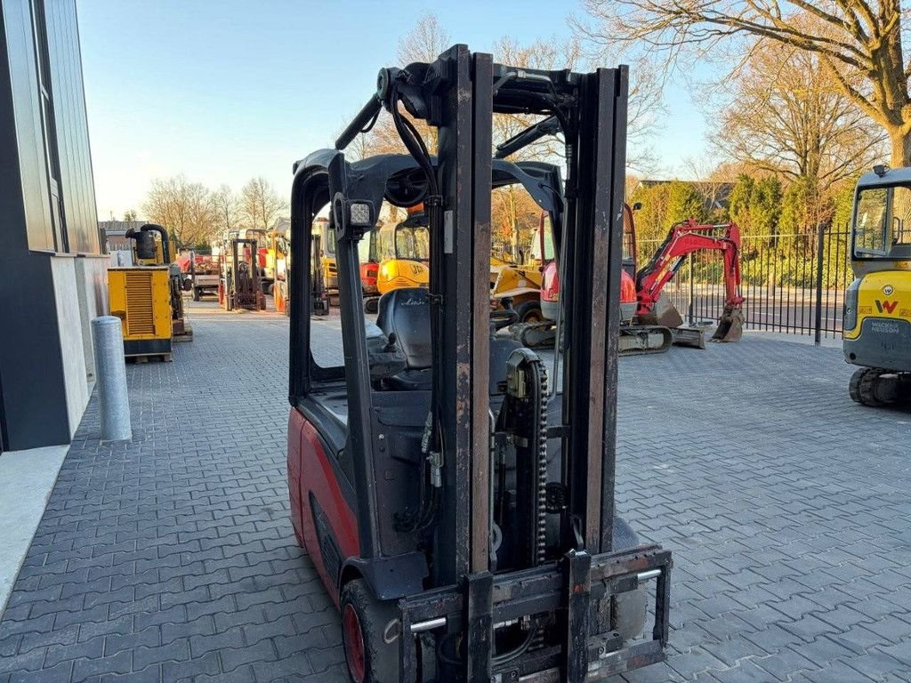 Frontstapler typu Linde E16C-02, Gebrauchtmaschine v Antwerpen (Obrázek 5)