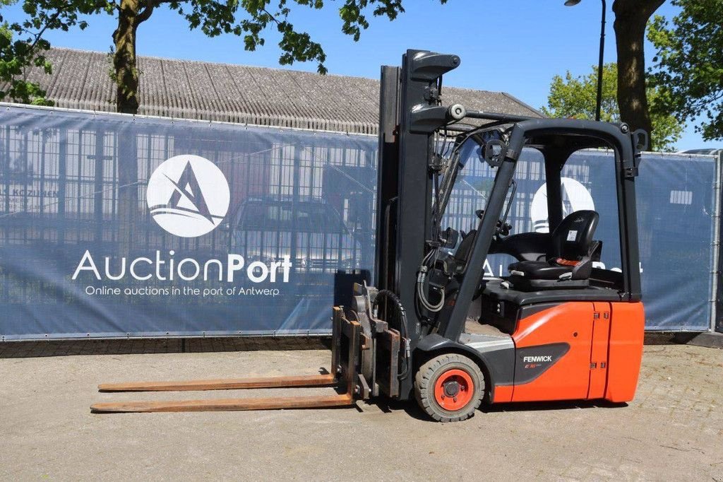 Frontstapler typu Linde E16C-02, Gebrauchtmaschine v Antwerpen (Obrázok 1)