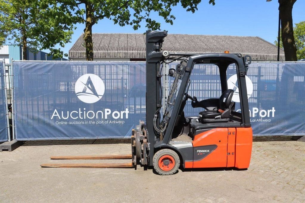 Frontstapler typu Linde E16C-02, Gebrauchtmaschine v Antwerpen (Obrázok 2)